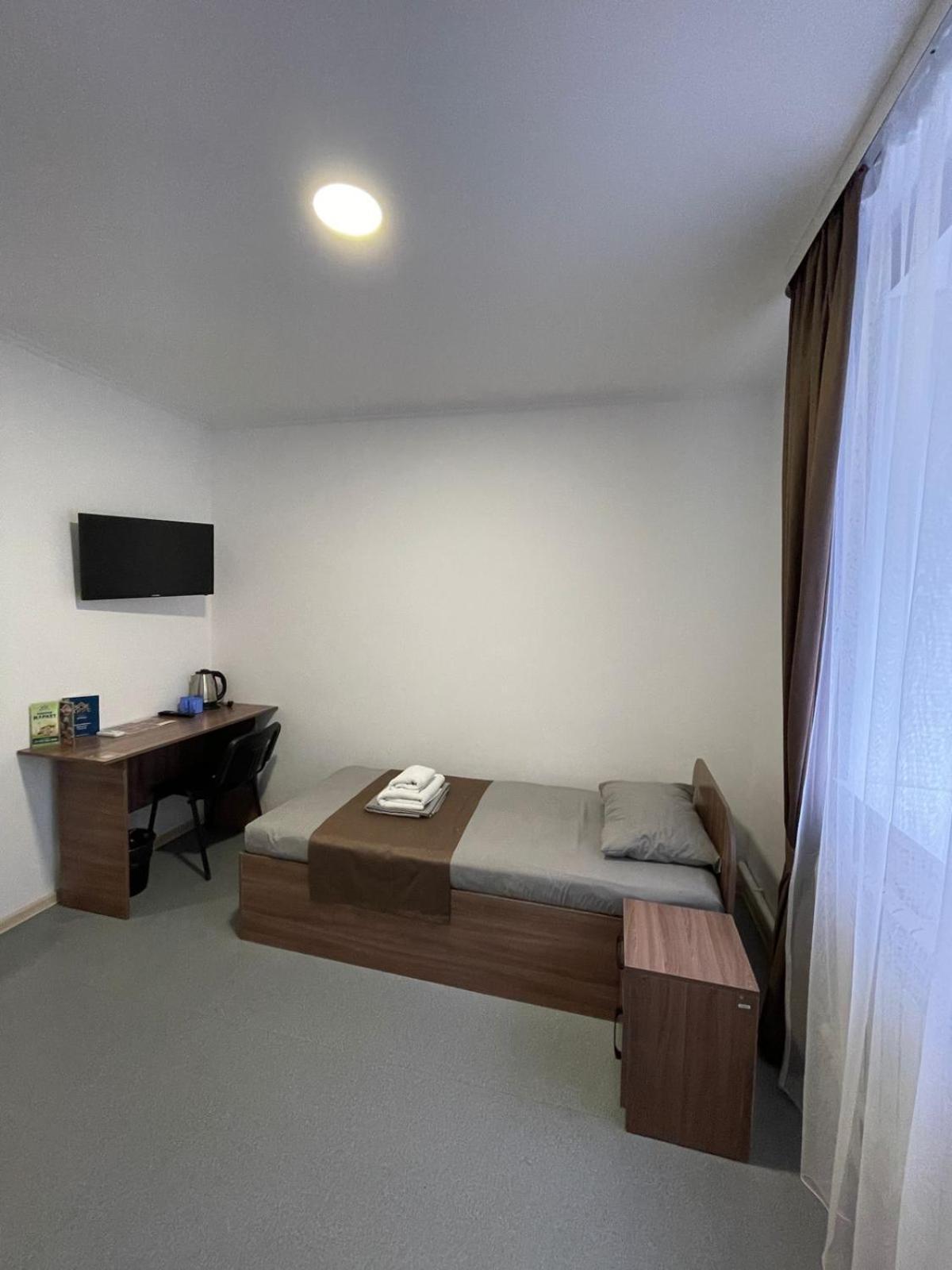 Apec Hotel Атирау Екстер'єр фото